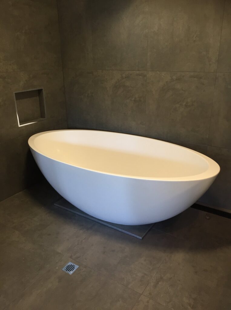 Bath Sphere Shape